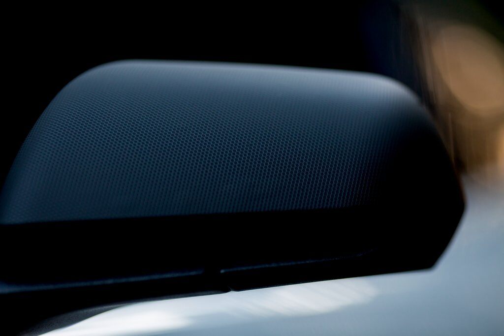 Auto gewrapt met Matrix Black folie