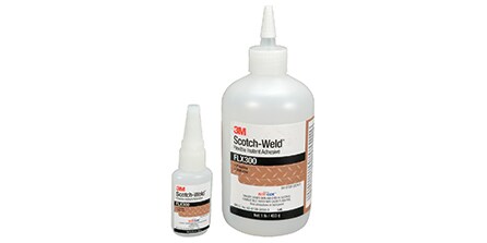3M Scotch-Weld™ snellijmen voor het bevestigen van beslag en sierlijsten
