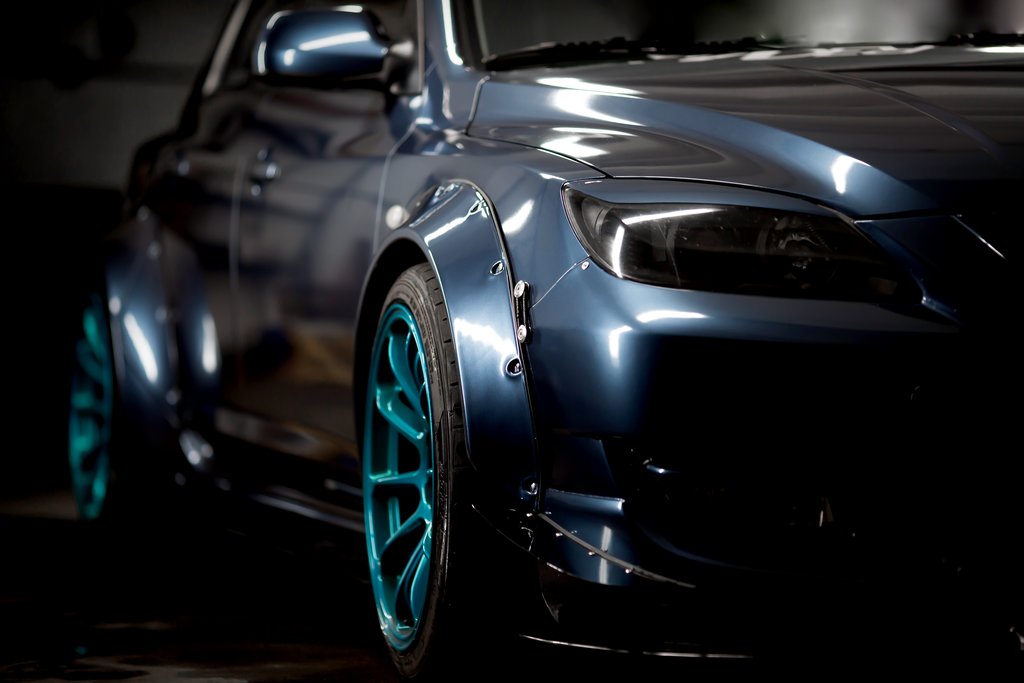 Auto gewrapt met glanzende Glacier Gray folie