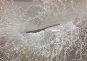 Gebroken glas vasthouden is essentieel voor de veiligheid.