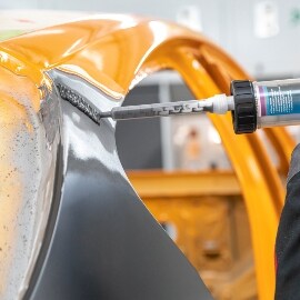 Aanbrengen van vulmiddel voor lasnaden