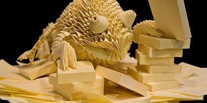 Twee weken en 800 Post-it® Notes verder was zijn ongelooflijke kameleon klaar